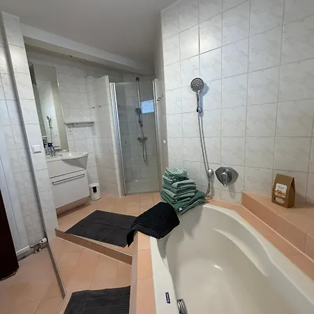 Lägenhet Lindenhof Panorama-suite Hulben